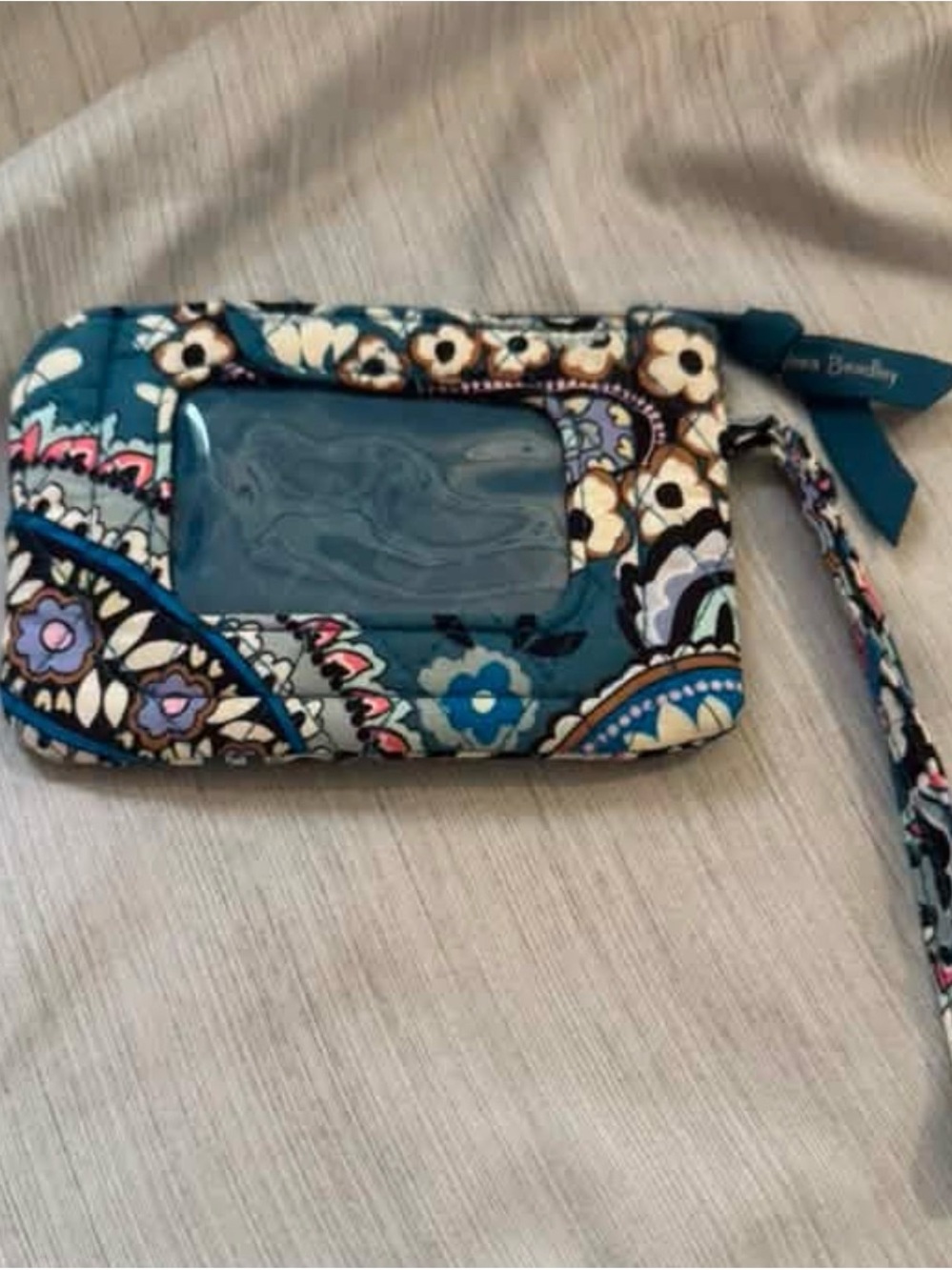 Vera Bradley Teal Floral Quilted Wristlet - Picture 1 of 1